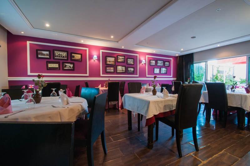 De La Paix Hotel